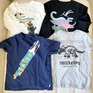 Gap kids boys 5 years old toddler size S short and long sleeves t shirts 4 sets